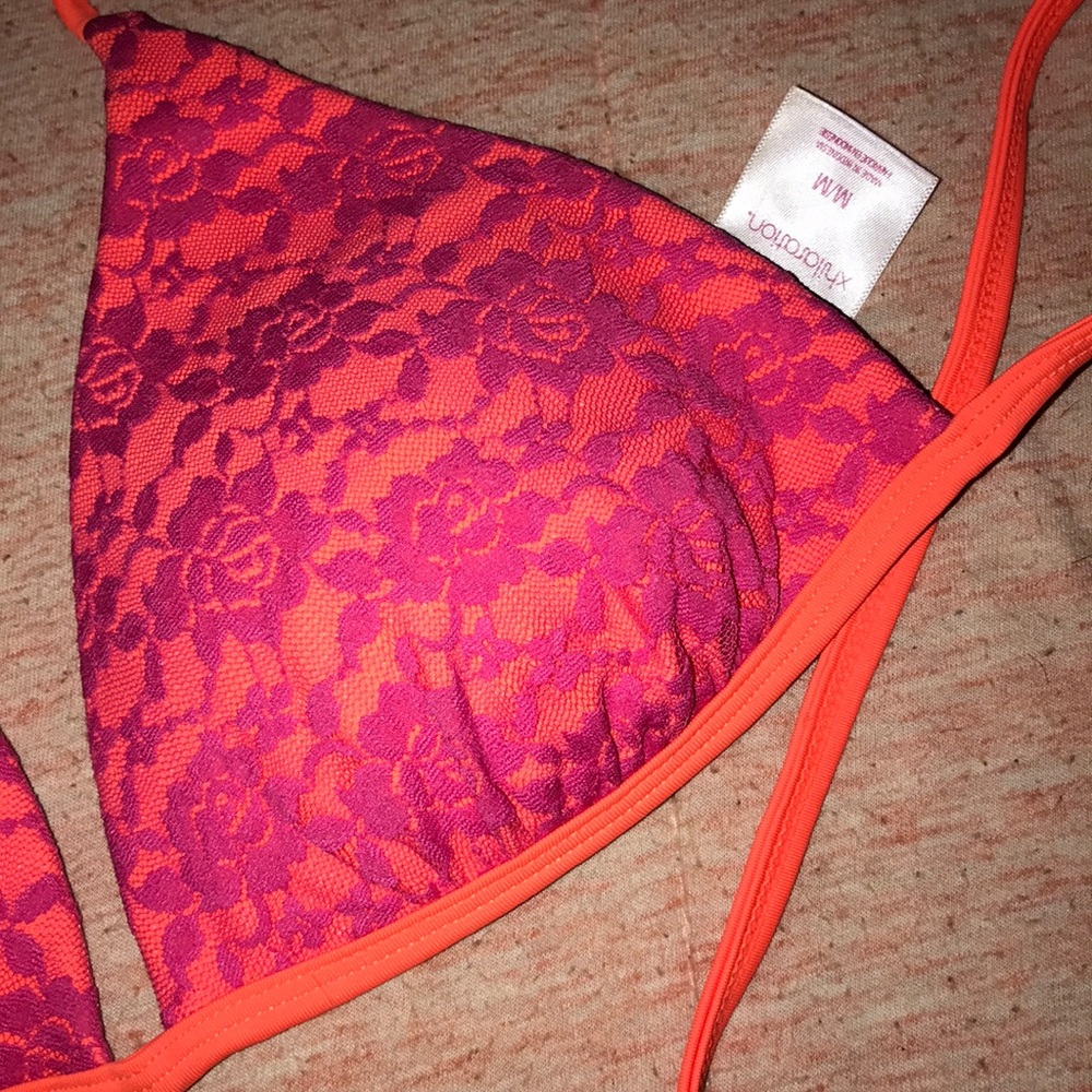 Target bikini set - Picture 2 of 3